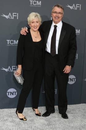 June 9, 2022, Los Angeles, CA, USA: LOS ANGELES - JUN 9: Holly Rice, Vince Gilligan at the 48th AFI Life Achievement Award Gala Tribute Celebrating Julie Andrews at Dolby Theater on June 9, 2022 in Los Angeles, CA Los Angeles USA - ZUMAnc22 20220609_zaa_nc22_074 Copyright: xKathyxHutchinsx