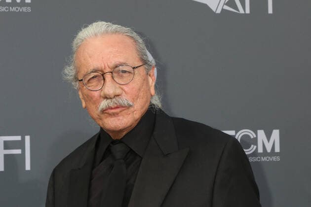 June 9, 2022, Los Angeles, CA, USA: LOS ANGELES - JUN 9: Edward James Olmos at the 48th AFI Life Achievement Award Gala Tribute Celebrating Julie Andrews at Dolby Theater on June 9, 2022 in Los Angeles, CA Los Angeles USA - ZUMAnc22 20220609_zaa_nc22_058 Copyright: xKathyxHutchinsx