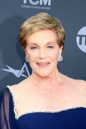 June 9, 2022, Los Angeles, CA, USA: LOS ANGELES - JUN 9: Julie Andrews at the 48th AFI Life Achievement Award Gala Tribute Celebrating Julie Andrews at Dolby Theater on June 9, 2022 in Los Angeles, CA Los Angeles USA - ZUMAnc22 20220609_zaa_nc22_126 Copyright: xKathyxHutchinsx