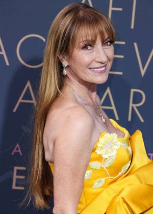 48th Annual AFI Life Achievement Award Honoring Julie Andrews British-American actress Jane Seymour arrives at the 48th Annual AFI Life Achievement Award Honoring Julie Andrews held at the Dolby Theatre on June 9, 2022 in Hollywood, Los Angeles, California, United States. Dolby Theatre, Hollywood, Los Angeles, California California United States  Copyright: xImagexPressxAgencyx originalFilename: collin-48thannu220610_npWZK.jpg