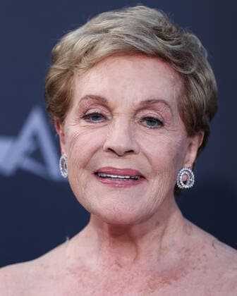 48th Annual AFI Life Achievement Award Honoring Julie Andrews English actress Julie Andrews arrives at the 48th Annual AFI Life Achievement Award Honoring Julie Andrews held at the Dolby Theatre on June 9, 2022 in Hollywood, Los Angeles, California, United States. Dolby Theatre, Hollywood, Los Angeles, California California United States  Copyright: xImagexPressxAgencyx originalFilename: collin-48thannu220610_npIQO.jpg