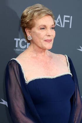 June 9, 2022, Los Angeles, CA, USA: LOS ANGELES - JUN 9: Julie Andrews at the 48th AFI Life Achievement Award Gala Tribute Celebrating Julie Andrews at Dolby Theater on June 9, 2022 in Los Angeles, CA Los Angeles USA - ZUMAnc22 20220609_zaa_nc22_108 Copyright: xKathyxHutchinsx