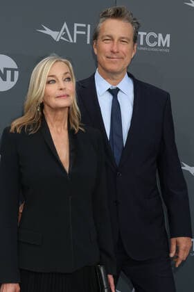 June 9, 2022, Los Angeles, CA, USA: LOS ANGELES - JUN 9: Bo Derek, John Corbett at the 48th AFI Life Achievement Award Gala Tribute Celebrating Julie Andrews at Dolby Theater on June 9, 2022 in Los Angeles, CA Los Angeles USA - ZUMAnc22 20220609_zaa_nc22_087 Copyright: xKathyxHutchinsx