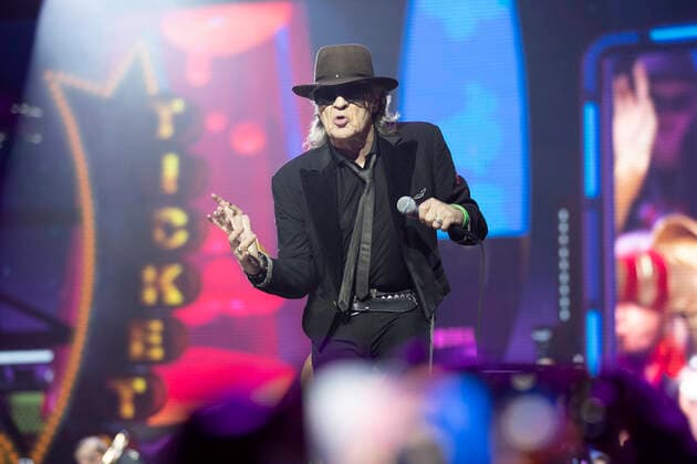 Saenger, musician Udo LINDENBERG mi , at his concert in the L A N X E S S A R E N A in Cologne, on 10 06 2022,