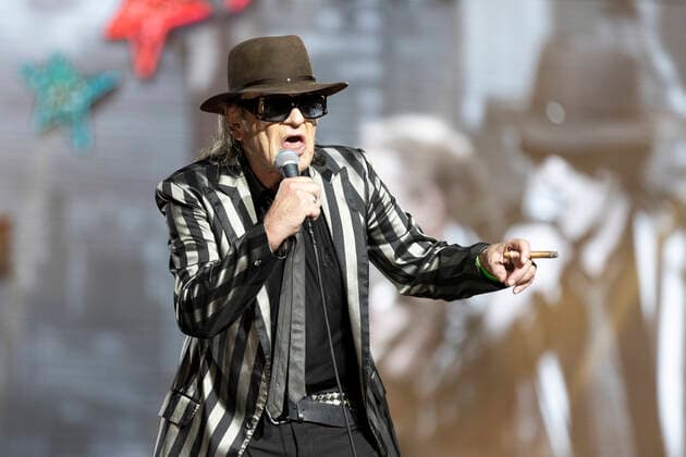 Saenger, musician Udo LINDENBERG mi , at his concert in the L A N X E S S A R E N A in Cologne, on 10 06 2022,