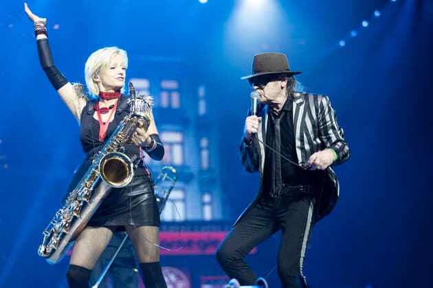 Saenger, musician Udo LINDENBERG r with musician, saxophonist Doris DECKER li , at his concert in the L A N X E S S A R E N A in Cologne, on 10 06 2022,