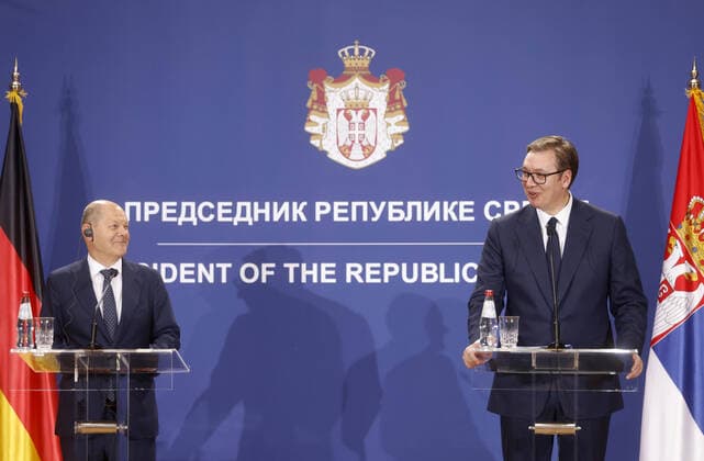 News Themen der Woche KW23 (220611) -- BELGRADE, June 11, 2022 -- Serbian President Aleksandar Vucic (R) and visiting German Chancellor Olaf Scholz attend a press conference in Belgrade, Serbia, June 10, 2022. Vucic and Scholz on Friday disagreed on the necessity to impose sanctions on Russia after their discussion on the Ukraine crisis. (Photo by Xinhua) SERBIA-BELGRADE-VUCIC-SCHOLZ-PRESS CONFERENCE PredragxMilosavljevic 