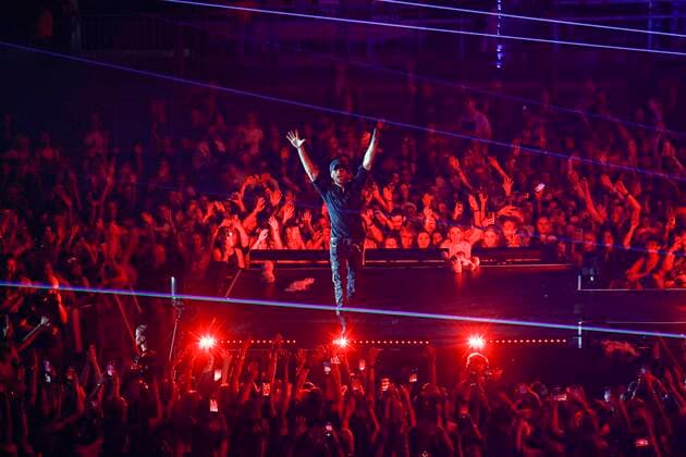 2022.06.10 LODZ ATLAS ARENA N Z ENRIQUE IGLESIAS FOTO: ARTUR KRASZEWSKI A.P.P.A. NEWSPIX.PL --- Newspix.pl  20220610appa_4259ak