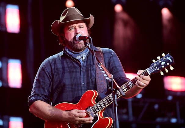 11 June 2022 - Nashville, Tennessee - Randy Houser. 2022 CMA Fest Nightly Concert Day Three held at Nissan Stadium. USA - ZUMAa123 20220611_zaa_a123_413 Copyright: xAdMediax