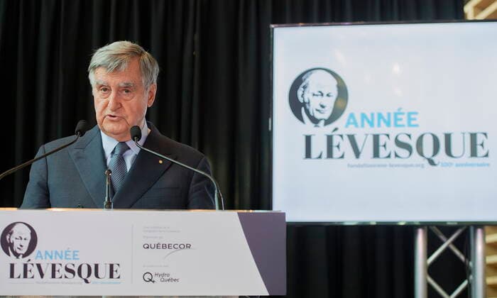 June 13, 2022, Montreal, PQ, Canada: Former Quebec Premier Lucien Bouchard speaks during an event launching commemorations of the 100th anniversary of the birth of Rene Levesque in Montreal, Monday, June 13, 2022. Montreal Canada  - ZUMAc35_ 20220613_zaf_c35_077 Copyright: xGrahamxHughesx