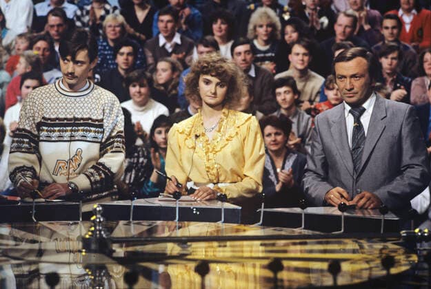 Participants of Pole Chudes (The Field of Wonders) TV show 479220 01.12.1991 During Pole Chudes (The Field of Wonders) TV show. Central TV. Vitaliy Saveliev Sputnik Moscow Russia  Copyright: xVitaliyxSavelievx