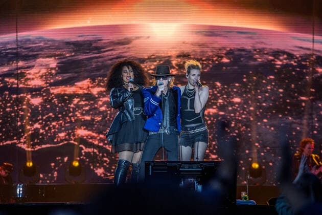 The Panikrocker Udo Lindenberg inspires 16000 people on the Leipzig Festwiese Currently, the Hamburg musician is on Udopium Tour 2022 with the Panikorchester on the road