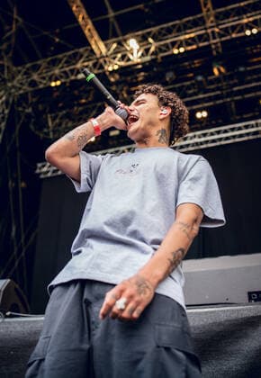 Slowthai Copenhagen, Denmark. 10th, June 2022. The English rapper and lyricist Slowthai performs a live concert during the music festival Syd For Solen 2022 in Copenhagen. Copenhagen Denmark  Copyright: xGonzalesxPhoto JoexMillerx