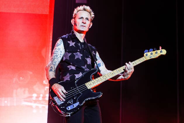 Green Day In Concert Mike Dirnt of Green Day in concert at IDAYS Festival in Milano, Italy, on June 15 2022. Milano Italy  Copyright: xMairoxCinquettix originalFilename: cinquetti-greenday220615_npvtD.jpg