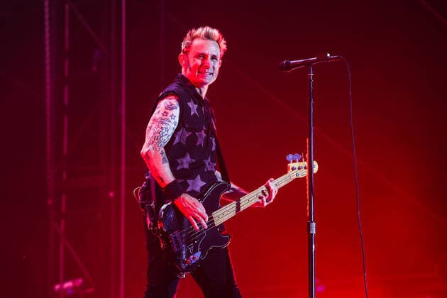 Green Day In Concert Mike Dirnt of Green Day in concert at IDAYS Festival in Milano, Italy, on June 15 2022. Milano Italy  Copyright: xMairoxCinquettix originalFilename: cinquetti-greenday220615_npmPa.jpg