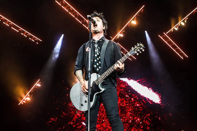 Green Day In Concert Billie Joe Armstrong of Green Day in concert at IDAYS Festival in Milano, Italy, on June 15 2022. Milano Italy  Copyright: xMairoxCinquettix originalFilename: cinquetti-greenday220615_npPlu.jpg