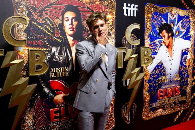 Bilder des Jahres 2022, Entertainment 06 Juni Entertainment Themen der Woche KW24 Entertainment Bilder des Tages June 17, 2022, Toronto, ON, CAN: Actor Austin Butler arrives for a screening of the film öÄuElvis,öÄÃ¹ in Toronto, on Friday, June 17, 2022. Toronto CAN  - ZUMAc35_ 20220617_zaf_c35_114 Copyright: xChrisxYoungx
