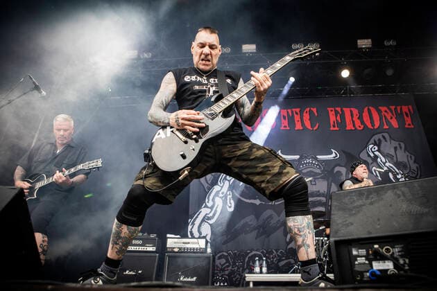 Entertainment Bilder des Tages Agnostic Front live at Copenhell 2022, Copenhagen, Denmark Copenhagen, Denmark. 17th, June 2022. The American hardcore punk band Agnostic Front performs a live concert during the Danish heavy metal festival Copenhell 2022 in Copenhagen. Here guitarist Vinnie Stigma is seen live on stage. Copenhagen Denmark  Copyright: xGonzalesxPhoto ChristianxHjorthx