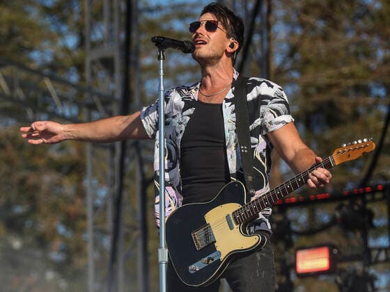 Country Summer Music Festival in Santa Rosa Sonoma June 17, 2022, Santa Rosa, CA, USA: Russell Dickerson performs on Day 1 of County Summer Music Festival at Sonoma County Fairgrounds on June 17, 2022 in Santa Rosa, California. Santa Rosa USA - ZUMAs181 20220617_zea_s181_023 Copyright: xImagespacex