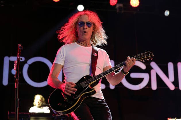 Foreigner Rock the Ring 2022 Hinwil Bruce Watson, guitarist of the British-American rock band Foreigner concert at the Rock the Ring Festival in Hinwil on 17 06 2022 Canton Zurich, Switzerland
