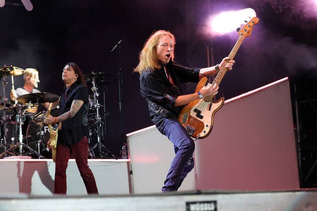 Foreigner Rock the Ring 2022 Hinwil Jeff Pilson of the British American rock band Foreigner concert at the Rock the Ring Festival in Hinwil on 17 06 2022 Canton Zurich, Switzerland