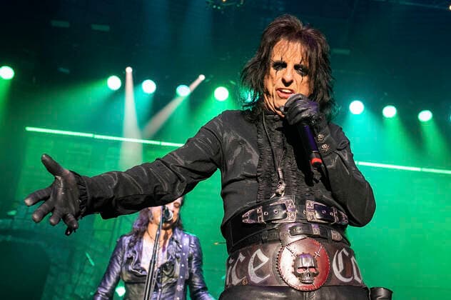 Alice Cooper live at a concert of the Detroit Muscle Live Tour at Stadthalle Zwickau, 17 06 2022 Foto:xM.xPatzigx xFuturexImage