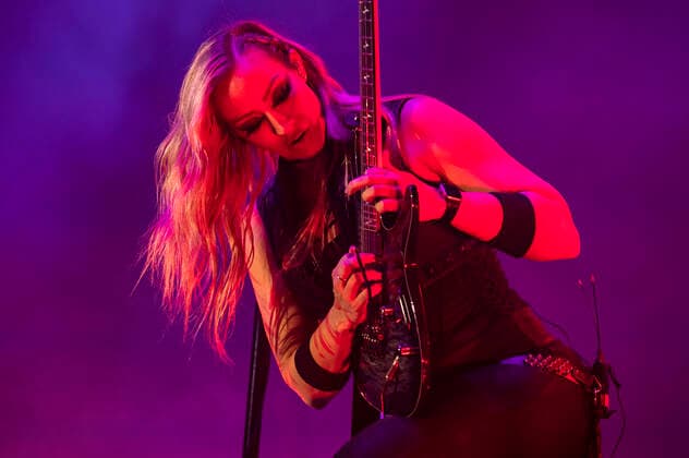 Nita Strauss live at a concert of the Detroit Muscle Live Tour at Stadthalle Zwickau, 17 06 2022 Foto:xM.xPatzigx xFuturexImage