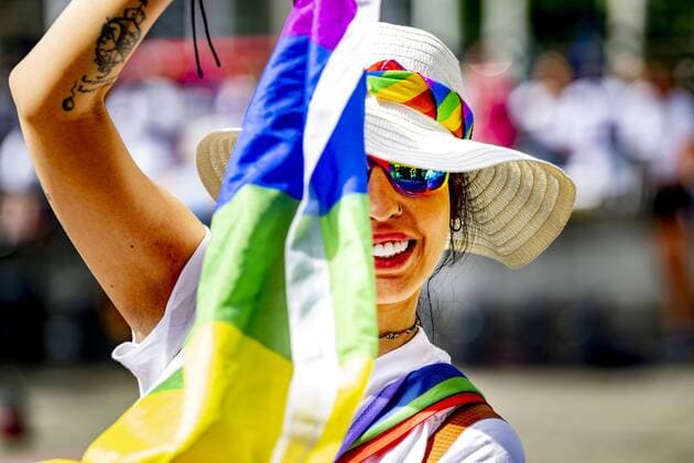 2022-06-18 11:21:55 ROTTERDAM - The Pride March traditionally moves through the city during Pink Saturday. This year s event will be held in Rotterdam with a march, information market and performances that reflect on the emancipation of the LGBTQ+ community. ANP ROBIN UTRECHT netherlands out - belgium out *** 2022 06 18 11 21 55 ROTTERDAM The Pride March traditionally moves through the city during Pink Saturday This year s event will be held in Rotterdam with a march, information market and performances that reflect on the emancipation of the LGBTQ community ANP ROBIN UTRECHT netherlands out belgium out  Copyright: xx x450588419x originalFilename: 450588419.jpg