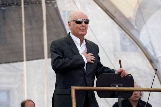 Daniel Barenboim at the Staatsoper für alle 2022 event with works by Schumann and Tchaikovsky live on Bebelplatz Berlin, 19 06 2022 Foto:xT.xBartillax xFuturexImage