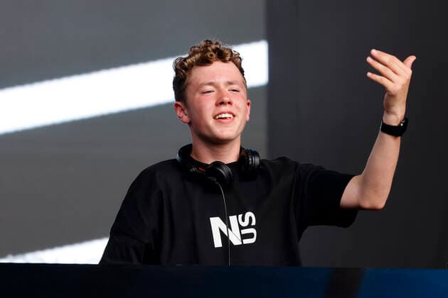 DJ NUS during his concert at the Telekom Open Air by BonnLive at the headquarters of T Mobil Hotspot GmbH Bonn, 18 06 2022 NRW Germany Copyright: xChristophxHardtx