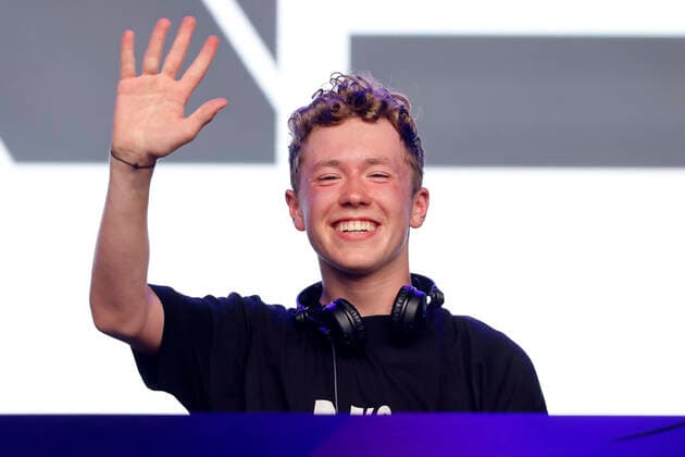DJ NUS during his concert at the Telekom Open Air by BonnLive at the headquarters of T Mobil Hotspot GmbH Bonn, 18 06 2022 NRW Germany Copyright: xChristophxHardtx