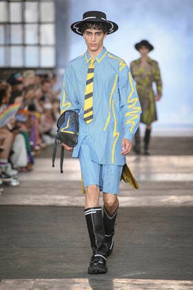 Milan, Milan Fashion Week, men s spring summer 2023. Milan, Men s fashion, spring summer 2023. MOSCHINO fashion show catwalk Pictured: model  Copyright: xBlufotox xipa-agency.netx xModaxMilanox
