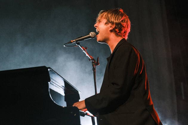 Tom Odell live in Copenhagen, Denmark Copenhagen, Denmark 19th, June 2022. The English singer, songwriter and musician Tom Odell performs a live concert at VEGA in Copenhagen. Copenhagen Denmark  Copyright: xGonzalesxPhoto FlemmingxBoxJensex