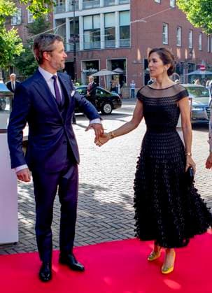 20-06-2022 Diner Princess Mary and Prince Frederik at a dinner on the occasion of a two-day trade visit to the Netherlands of the Danish couple in the Grote Kerk in The Hague. The Danish Crown Prince s couple leads a trade delegation focused on energy transition and digital healthcare. Â  Copyright: xPPEx