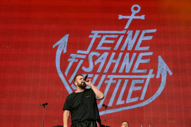 Feine Sahne Fischfilet Jan Monchi Gorkow live at the Olympic Stadium, Munich 18 06 2022