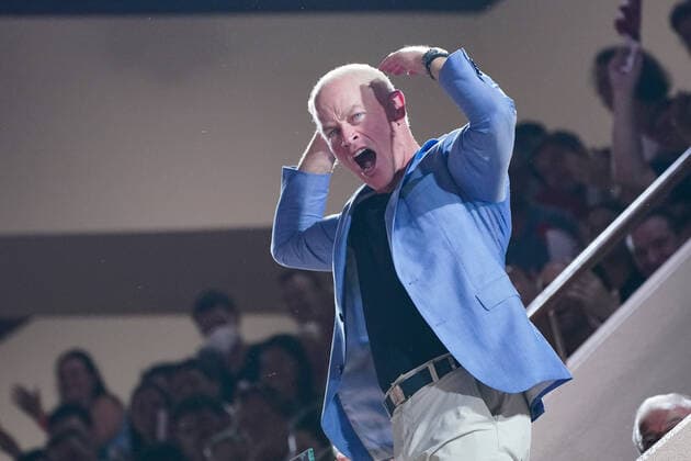 Promis besuchen Basketballspiel in Monaco Neal McDonough (acteur) CELEBRITES : Monaco vs ASVEL - Betclic Elite - Finale Match 3 - Monaco - 20 06 2022 NorbertScanella Panoramic 