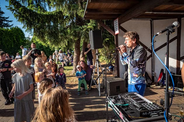 Berlin Pankow OT Prenzlauer Berg Fete de la Musique in Bornholmer Gärten , Bornholm 125 21 06 2022 Berlin