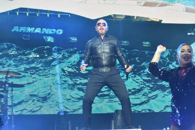 **ARCHIVE** June 18, 2022, New York, USA: Pitbull performs at 103.5 KTU s KTUphoria concert at Northwell Health at Jones Beach Theater in Wantagh, New York.  Copyright: xKylexMazzax