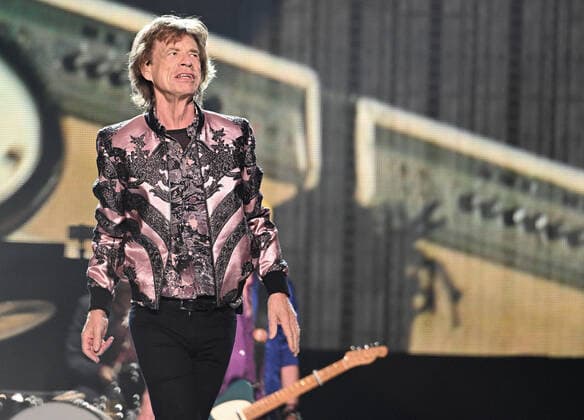 June 21, 2022, Milan, Italy: The Rolling Stones Mick Jagger performs on stage during the band s concert, part of the Sixty tour , at the Giuseppe Meazza Stadium in MIlan, Italy, 21 June 2022. The Sixty tour , first tour after the death of drummer Charlie Watts, celebrates the band s 60th anniversary. ANSA DANIEL DAL ZENNARO Milan Italy  - ZUMAa110 20220621_zaf_a110_039 Copyright: xDanielxDalxZennarox