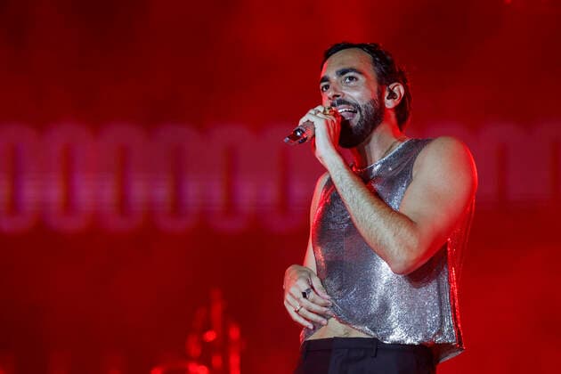 June 22, 2022, ROME, ITALY: Italian singer Marco Mengoni performs in stage during his concert at the Olimpico stadium in Rome, Italy, 22 June 2022..ANSA FABIO FRUSTACI ROME ITALY - ZUMAa110 20220622_zaf_a110_115 Copyright: xFabioxFrustacix