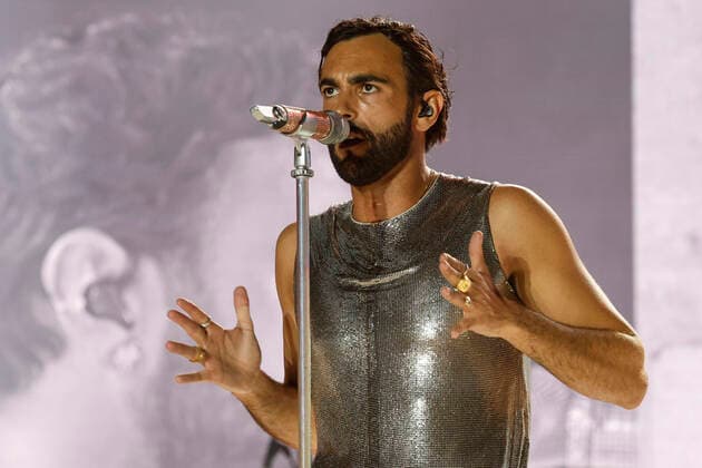 June 22, 2022, ROME, ITALY: Italian singer Marco Mengoni performs in stage during his concert at the Olimpico stadium in Rome, Italy, 22 June 2022..ANSA FABIO FRUSTACI ROME ITALY - ZUMAa110 20220622_zaf_a110_116 Copyright: xFabioxFrustacix