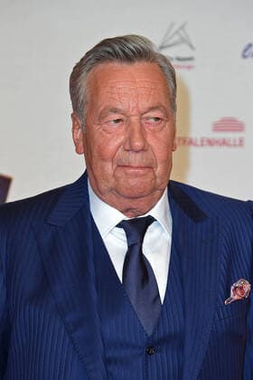 Roland Kaiser at the 15 LEA Live Entertainment Award in the Festhalle in Frankfurt am Main on 22 06 2022