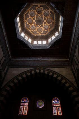 Sultan Al-Ashraf Qaitbay Mosque In The Mamluk Desert In Cairo Sultan Al-Ashraf Qaitbay Mosque in the Mamluk Desert, Cairo, Egypt, on June 21, 2022.. . Cairo Egypt  Copyright: xMahmoudxElkhwasx originalFilename: abdelkhalekali-notitle220621_nplXS.jpg