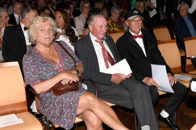 Otto Waalkes with brother Karl Heinz Waalkes at the award ceremony of the Lower Saxony State Prize 2022 to Eske Nannen and Otto Waalkes at the Hannover Congress Centrum Hannover, 22 06 2022 Foto:xC.xNiehausx xFuturexImage