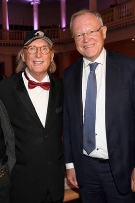 Otto Waalkes and Stephan Weil at the award ceremony of the Lower Saxony State Prize 2022 to Eske Nannen and Otto Waalkes at the Hannover Congress Centrum Hannover, 22 06 2022 Foto:xC.xNiehausx xFuturexImage