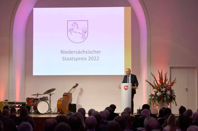 Stephan Weil at the award ceremony of the Lower Saxony State Prize 2022 to Eske Nannen and Otto Waalkes at the Hannover Congress Centrum Hannover, 22 06 2022 Foto:xC.xNiehausx xFuturexImage