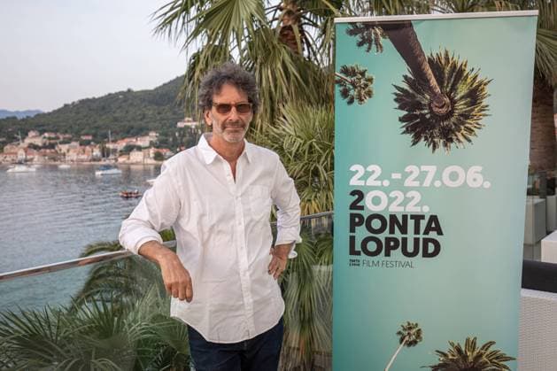 Entertainment Themen der Woche KW25 Four-time Oscar winner Joel Coen opened the 2nd Ponta Lopud Festival American filmmaker Joel Coen during the opening of Ponta Lopud Festival and press conference in Lopud near Dubrovnik, Croatia on June 22, 2022. Four-time Oscar winner Joel Coen opened the 2nd Ponta Lopud Festival. In addition to Joel Coen, there were other film directors such as Brian Swardstrom, Peter Spears and Pawel Pawlikowski. In a week, the island of Lopud will become a creative cultural center for film industry professionals, a place to meet, exchange ideas and enjoy art. In addition to the talented regional film workers of the new generation, who will have the opportunity to get acquainted with the professional and personal experiences of artists who are among the GrgoxJelavic PIXSELL