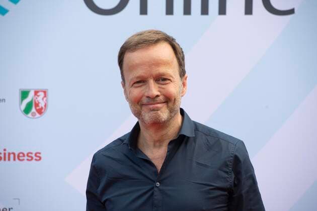 Georg RESTLE, presenter, ,,Monitor,, ARD WDR Red Carpet, Red Carpet Show, presentation of the Grimme Online Awards 2022 on 23 06 2022 in the Flora Koeln,