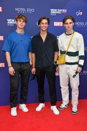 Phil Soda, Arne Carlos Böttcher and Niclas Kurstedt at the Bunte New Faces Awards Film 2022 at the Delphi Filmpalast Berlin, 23 06 2022 Foto:xN.xKubelkax xFuturexImage