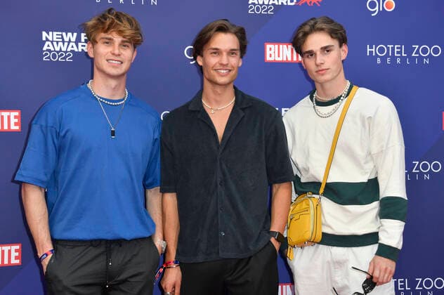 Phil Soda, Arne Carlos Böttcher and Niclas Kurstedt at the Bunte New Faces Awards Film 2022 at the Delphi Filmpalast Berlin, 23 06 2022 Foto:xN.xKubelkax xFuturexImage